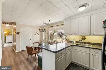 11 Stream Lane, Levittown, PA 19055 - Photo 6
