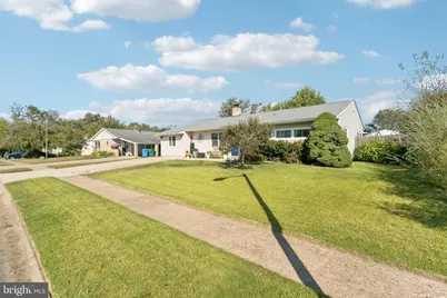 11 Stream Lane, Levittown, PA 19055 - Photo 2