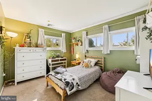 11 Stream Ln, Levittown, PA 19055 - Photo 20