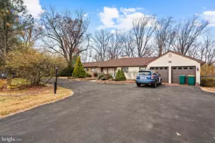 164 Trenton Rd, Langhorne, PA 19047 - Photo 1