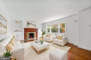 409 N Pine St, Langhorne, PA 19047 - Photo 2