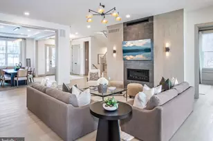 Augusta Dr, Newtown, PA 18940 - Photo 10