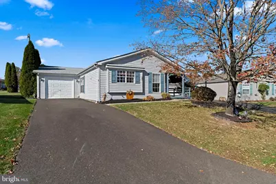 561 Spring Meadow Circle, New Hope, PA 18938 - Photo 2