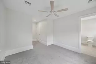 21 S Clinton St, Doylestown, PA 18901 - Photo 6