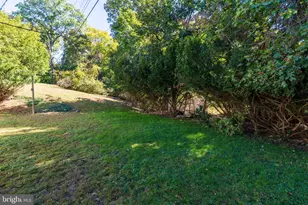 60 Cedar Dr, Doylestown, PA 18901 - Photo 24