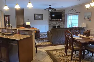 1700 Colonial Dr, Feasterville-Trevose, PA 19053 - Photo 26