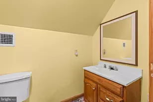 2710 S Old Bethlehem Pike, Sellersville, PA 18960 - Photo 24