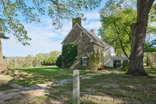 6832 Paxson Rd, New Hope, PA 18938 - Photo 4