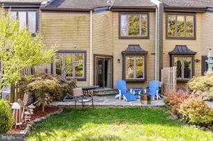 35 Essex Pl, Newtown, PA 18940 - Photo 28