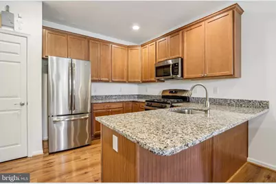 108 Crestwood Court, Sellersville, PA 18960 - Photo 4