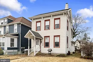 52 Green St, Morrisville, PA 19067 - Photo 2