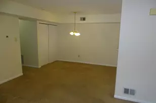 109 Hopkins Ct, Holland, PA 18966 - Photo 6