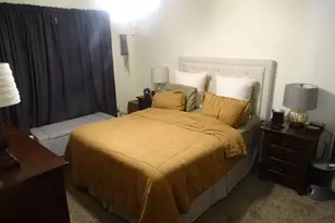 109 Hopkins Ct, Holland, PA 18966 - Photo 8