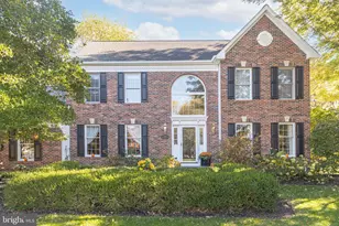 552 Scattergood Ct, Yardley, PA 19067 - Photo 2