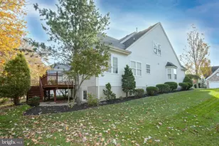 625 N Settlers Cir, Warrington, PA 18976 - Photo 6