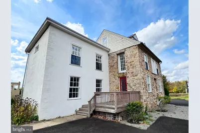 340 N Broad Street #1B, Doylestown, PA 18901 - Photo 2