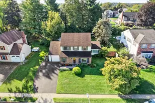 18 Essex Ln, Langhorne, PA 19047 - Photo 6