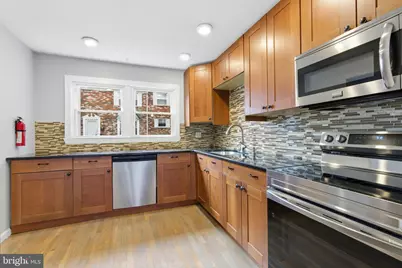 393 Rutgers Court, Bensalem, PA 19020 - Photo 2