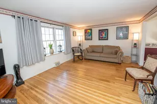 287 Essex Rd, Warminster, PA 18974 - Photo 6