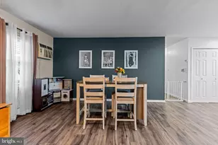 14 Dewberry Ln, Levittown, PA 19055 - Photo 22