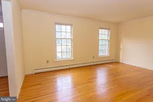 21 Woods End Dr, Doylestown, PA 18902 - Photo 8