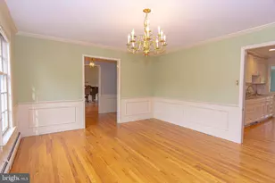 21 Woods End Dr, Doylestown, PA 18902 - Photo 12