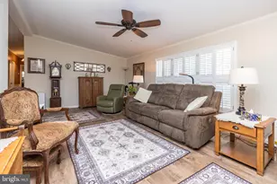 76 Waterford Ln, Sellersville, PA 18960 - Photo 14