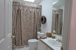 404 Thrush Ct E, New Hope, PA 18938 - Photo 14