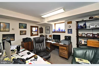 601 W Market Street #100, Perkasie, PA 18944 - Photo 8