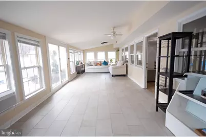 24 Rose Apple Road, Levittown, PA 19056 - Photo 8