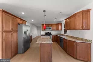 217 Pebble Ct, Chalfont, PA 18914 - Photo 10