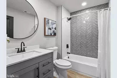 2814 Avenue E, Levittown, PA 19056 - Photo 12