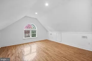 301 Snowball Dr, Levittown, PA 19056 - Photo 26