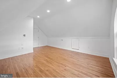 301 Snowball Drive, Levittown, PA 19056 - Photo 28