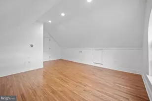 301 Snowball Dr, Levittown, PA 19056 - Photo 28