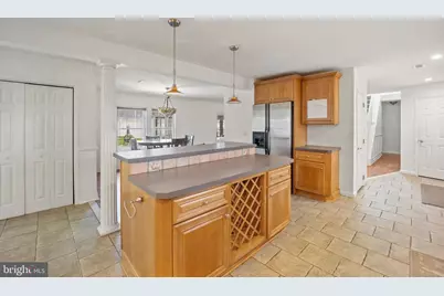 301 Snowball Drive, Levittown, PA 19056 - Photo 10