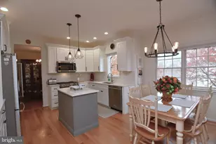 20 Woodstone Dr, Doylestown, PA 18901 - Photo 8