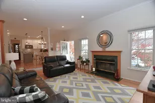 20 Woodstone Dr, Doylestown, PA 18901 - Photo 10