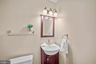 419 Cedar Ave, Feasterville-Trevose, PA 19053 - Photo 30