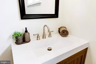 31 Nature Ln, Levittown, PA 19054 - Photo 24