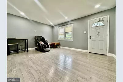 632 Durham Road, Newtown, PA 18940 - Photo 2