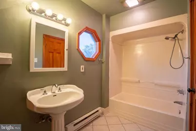 2043 Oakford Avenue, Feasterville-Trevose, PA 19053 - Photo 12