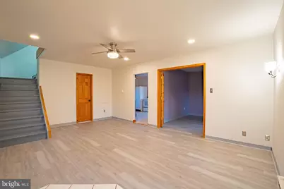 2043 Oakford Avenue, Feasterville-Trevose, PA 19053 - Photo 6