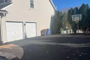 1282 Clearview Dr, Yardley, PA 19067 - Photo 2