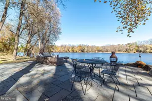 1442 River Rd, Upper Black Eddy, PA 18972 - Photo 2