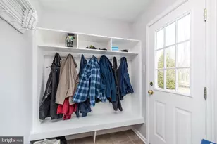 546 Clydesdale Dr, New Hope, PA 18938 - Photo 8