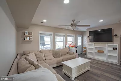 42 Hollyhock Lane, Levittown, PA 19055 - Photo 6