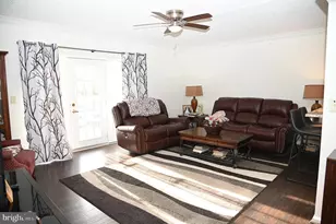 7206 Centennial Station, Warminster, PA 18974 - Photo 4