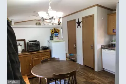 8014 Woodside Drive, Morrisville, PA 19067 - Photo 4