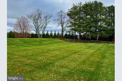 10 Avondale Drive, Newtown, PA 18940 - Photo 6